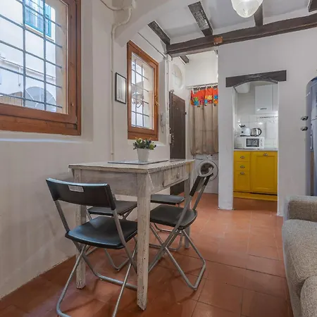 With Private Courtyard! Apartman